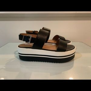 Steve Madden Platform Sandal NEW